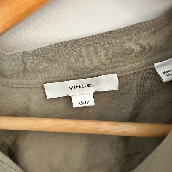 Soft Utility Long-Sleeve Blouse - light sea fern (light olive green) - Picture 3 of 5